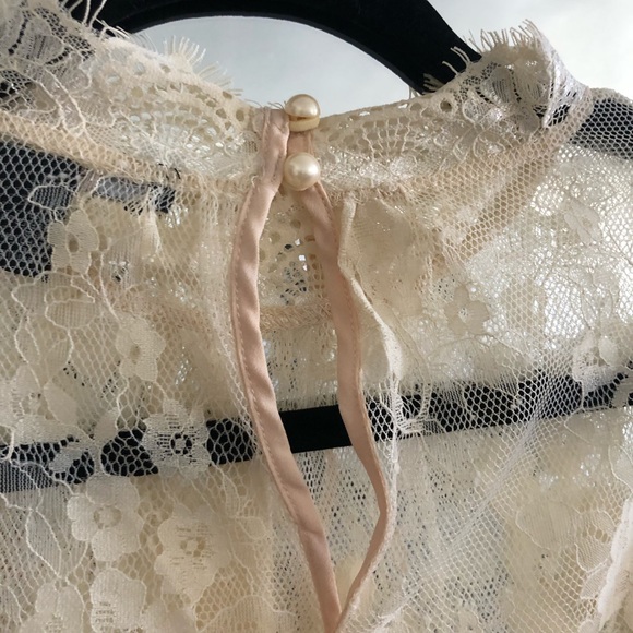 Romantic Lace Top - Picture 9 of 12